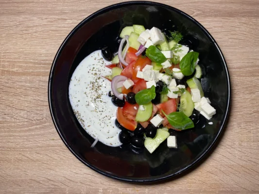 grecky salat zhora