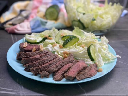 steak so salatom