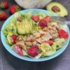 kuraci salat s avokadom