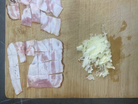 slanina a cesnak