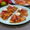 Mexické fazuľové pizze s pico de gallo
